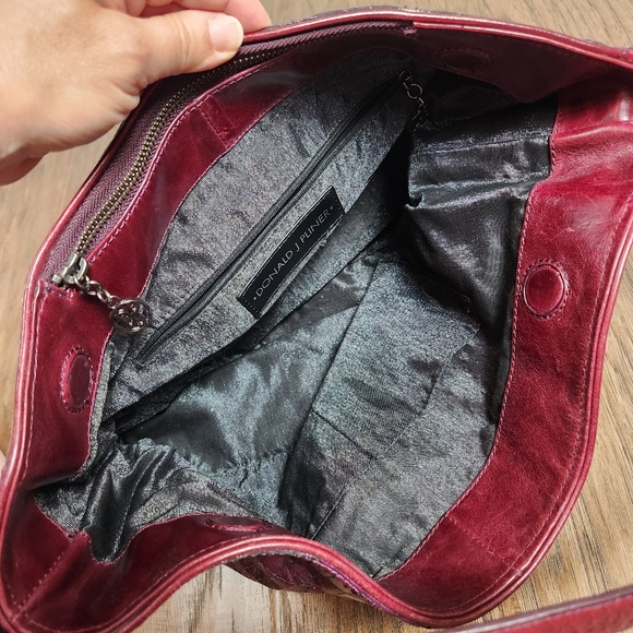 DONALD J. PLINER croc embossed tote shoulder bag - Picture 6 of 11